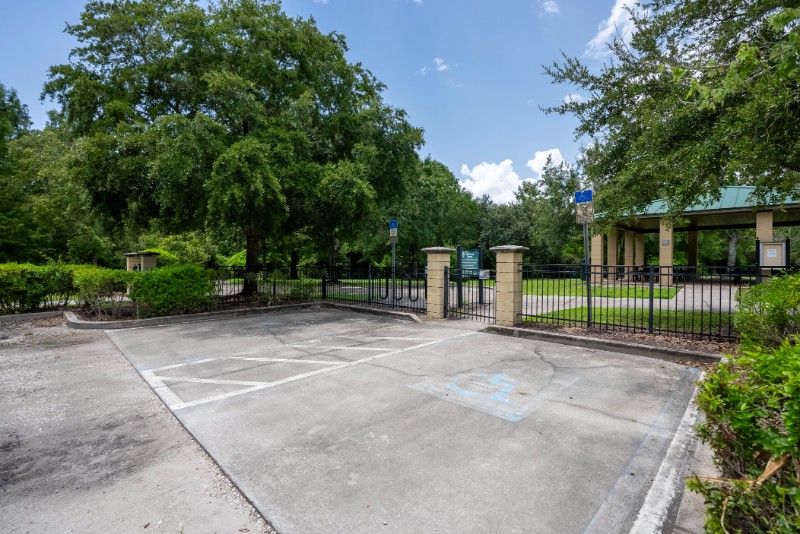 Mead Botanical Garden